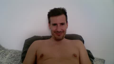 Snapshot of iyoperro chatting on September 13, 8:14 am Casandro online show from September 13, 8:14 am