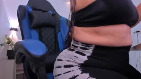 Iza online show from December 3, 12:36 pm