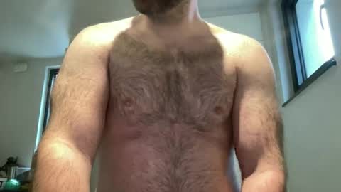 Izylduur online show from March 11, 9:37 am