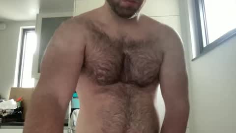 Izylduur online show from April 4, 10:46 am