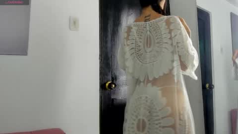 Izzy online show from October 10, 7:24 pm