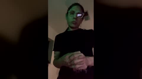 Snapshot of j4ckoff chatting on December 16, 3:11 am j4ckoff online show from December 16, 3:11 am