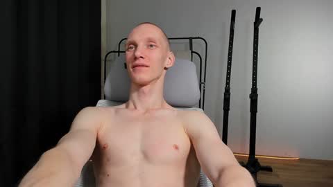 Snapshot of j_akira13 chatting on December 28, 5:23 am Danny online show from December 28, 5:23 am