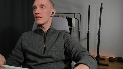 Snapshot of j_akira13 chatting on December 28, 8:36 pm Danny online show from December 28, 8:36 pm