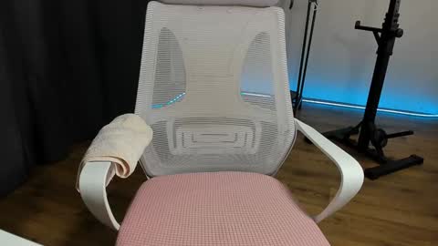 Snapshot of j_akira13 chatting on December 29, 1:06 pm Danny online show from December 29, 1:06 pm