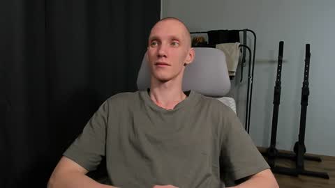 Snapshot of j_akira13 chatting on January 18, 2:58 am Danny online show from January 18, 2:58 am