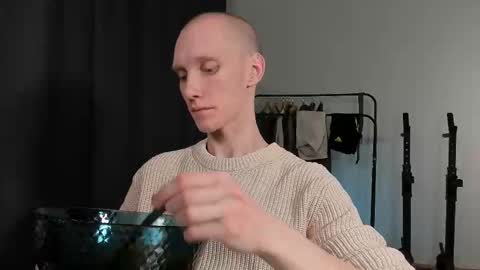 Snapshot of j_akira13 chatting on February 25, 6:31 pm Danny online show from February 25, 6:31 pm