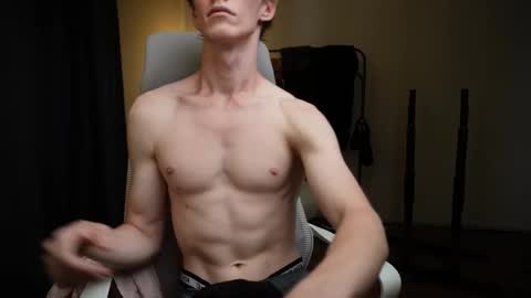 Snapshot of j_akira13 chatting on September 11, 9:20 am Danny online show from September 11, 9:20 am