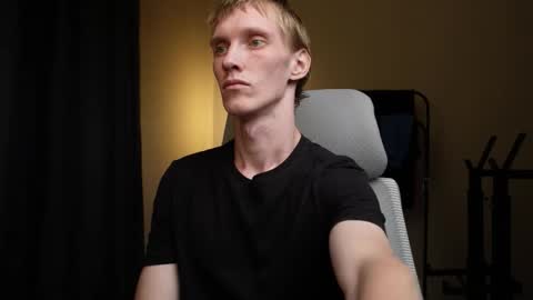 Snapshot of j_akira13 chatting on September 17, 3:14 pm Danny online show from September 17, 3:14 pm