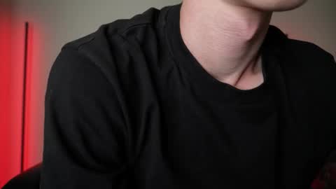 Snapshot of j_akira13 chatting on October 12, 1:10 pm Danny online show from October 12, 1:10 pm