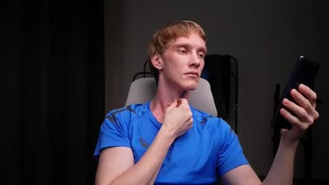 Snapshot of j_akira13 chatting on November 9, 5:55 pm Danny online show from November 9, 5:55 pm