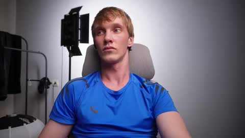 Snapshot of j_akira13 chatting on November 20, 5:34 pm Danny online show from November 20, 5:34 pm