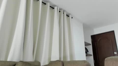 Calix  Independient model Insta and twt Calixsnake online show from February 13, 5:37 am