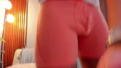 Calix  Independient model Insta and twt Calixsnake online show from April 15, 11:38 pm