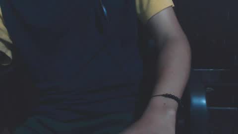 Snapshot of j_castello chatting on December 25, 11:31 pm J online show from December 25, 11:31 pm