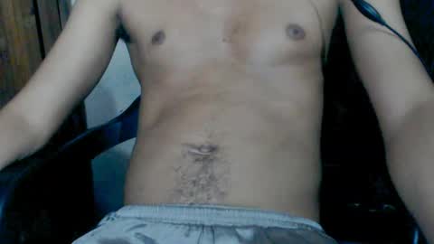 Snapshot of j_castello chatting on February 18, 2:38 am J online show from February 18, 2:38 am