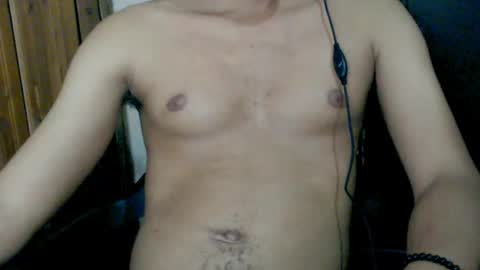 Snapshot of j_castello chatting on February 23, 3:29 pm J online show from February 23, 3:29 pm