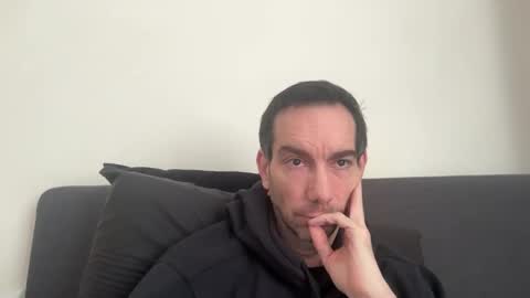 j_dc online show from March 19, 12:53 pm