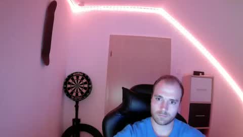 Snapshot of j_german783377 chatting on December 5, 9:39 pm here4y online show from December 5, 9:39 pm