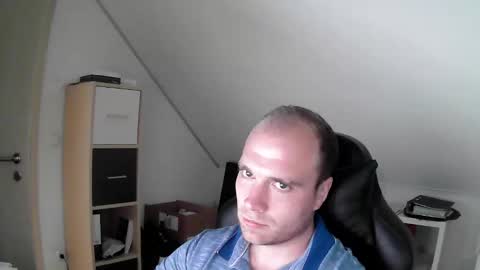 Snapshot of j_german783377 chatting on September 11, 8:58 am here4y online show from September 11, 8:58 am