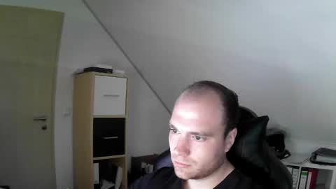 Snapshot of j_german783377 chatting on September 19, 8:05 am here4y online show from September 19, 8:05 am