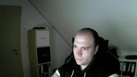 Snapshot of j_german783377 chatting on November 28, 9:56 am here4y online show from November 28, 9:56 am