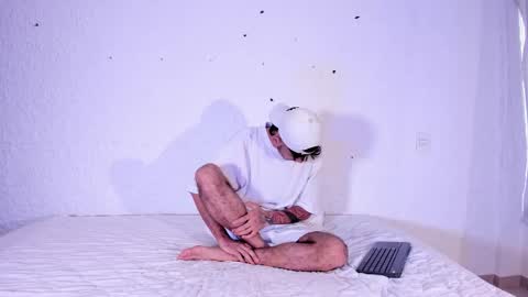 Snapshot of j_martony chatting on November 7, 12:16 pm j_martony online show from November 7, 12:16 pm