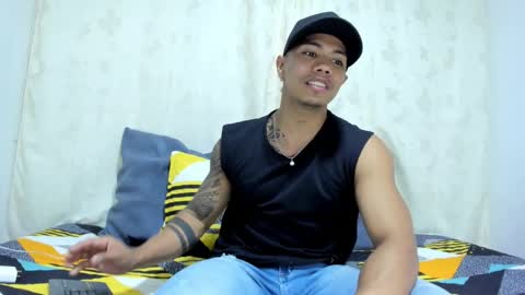 i am juan musiry independent model  online show from December 14, 5:51 am