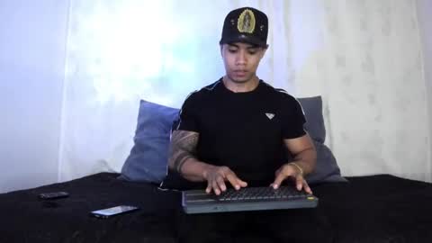 i am juan musiry independent model  online show from January 23, 5:02 am