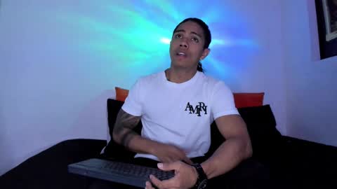 i am juan musiry independent model  online show from October 18, 2:25 am