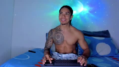 i am juan musiry independent model  online show from November 10, 12:31 am