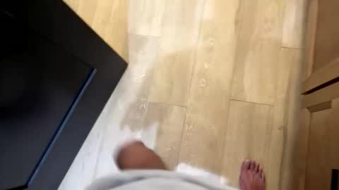 Snapshot of j_payne chatting on February 6, 12:30 pm j_payne online show from February 6, 12:30 pm