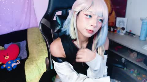 jade 18  online show from February 28, 2:01 am