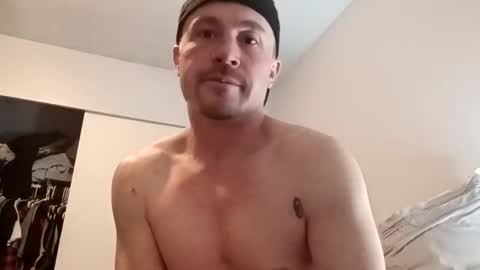 First timer  online show from December 5, 8:01 am