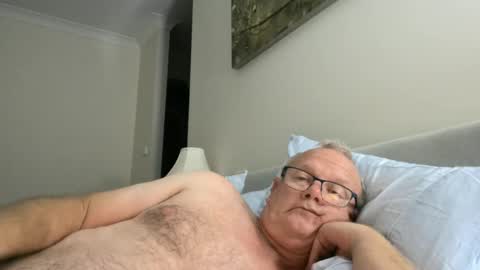 Snapshot of jacal711 chatting on March 4, 12:44 pm jacal711 online show from March 4, 12:44 pm