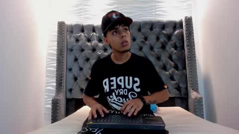 Snapshot of jaccock_4 chatting on October 29, 4:15 am Jacoock online show from October 29, 4:15 am