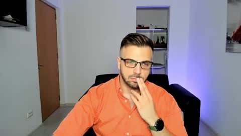 Snapshot of jace_thorne chatting on September 17, 6:31 pm Jace online show from September 17, 6:31 pm