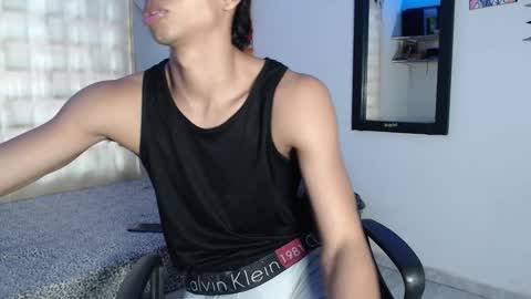 Snapshot of jack160724 chatting on November 26, 8:43 pm jack160724 online show from November 26, 8:43 pm