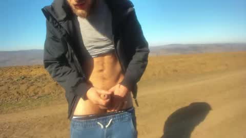 Snapshot of jack_and_melinda chatting on March 7, 8:02 am JakeMelinda online show from March 7, 8:02 am