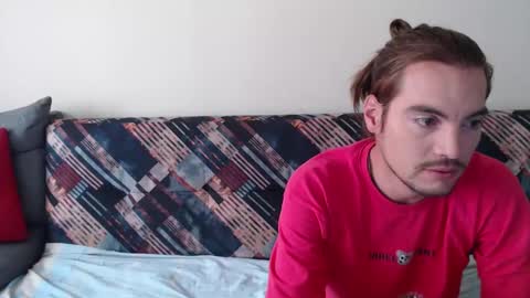 Jack and Emily online show from January 19, 8:51 pm