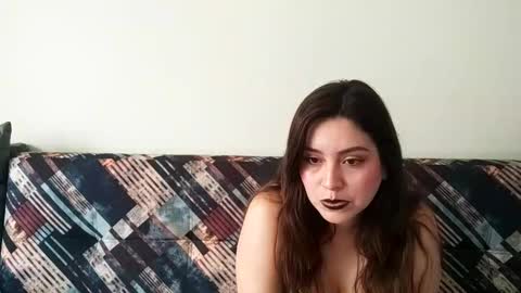 Jack and Emily online show from February 5, 4:47 pm