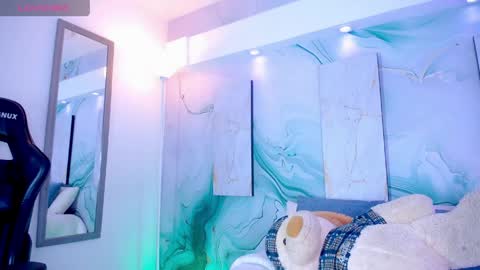 JACK  online show from April 5, 12:24 pm