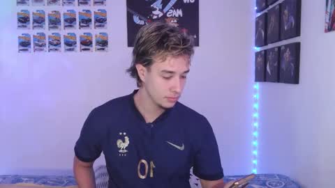 Snapshot of jack_walker190 chatting on October 31, 3:13 pm J online show from October 31, 3:13 pm