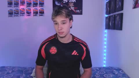 Snapshot of jack_walker190 chatting on November 21, 7:18 am J online show from November 21, 7:18 am