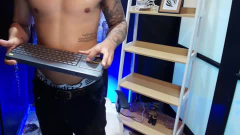 Jack White online show from January 22, 4:13 am