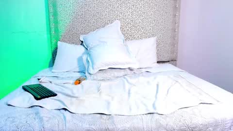 Jack White online show from January 24, 8:23 am