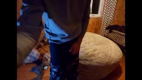 Snapshot of jackboys16 chatting on October 5, 5:17 am Dess online show from October 5, 5:17 am