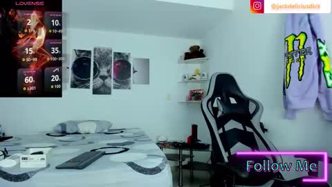 Snapshot of jackdeliciusdick chatting on November 4, 8:02 am jackdeliciusdick online show from November 4, 8:02 am