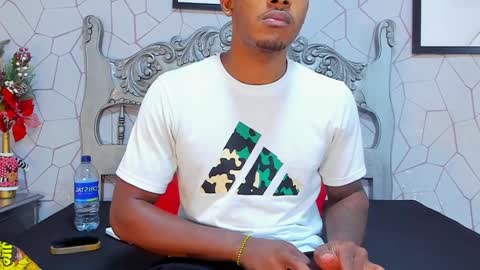 Snapshot of jackmacson chatting on December 5, 10:23 pm jackmacson online show from December 5, 10:23 pm