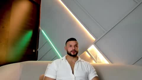 Snapshot of jackson_wayne__ chatting on February 7, 10:52 pm Jackson Wayne online show from February 7, 10:52 pm